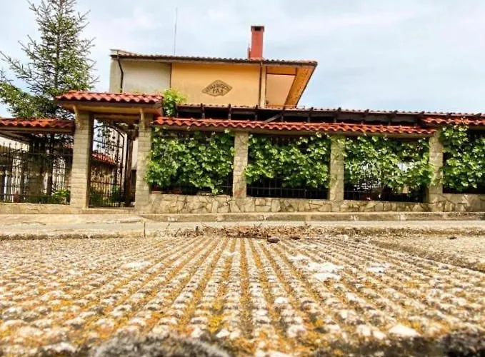 Pensiune Kyshta Za Gosti Raya 3*